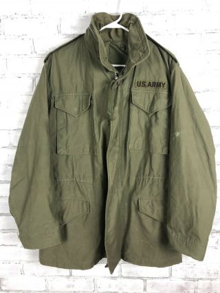 Vintage M65 Od Field Jacket Vietnam Era Medium - Long With Hood Us Army Military