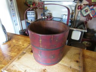 LARGE VINTAGE VERMONT WOOD BUCKET W/2 METAL RINGS AROUND THE BOX - BENTWOOD HANDLE 2