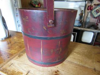 LARGE VINTAGE VERMONT WOOD BUCKET W/2 METAL RINGS AROUND THE BOX - BENTWOOD HANDLE 3