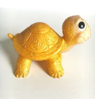 Vintage 1960 ' s Russ Berrie Oily Jiggler Turtle Yellow - Gold Figure RARE 2