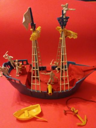 Vintage Ideal Jolly Roger Pirate Ship w/ 6 Pirate Figures and Accessories 2
