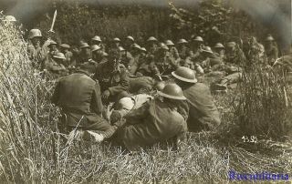 Port.  Photo: Rare German Troops Guarding Resting British Pow 