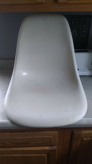Vtg White Eames Herman Miller Fiberglass Side Chair Shell Only