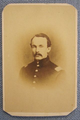 Cdv,  Lieutenant William Newlin Tisdale,  1st U.  S.  Infantry