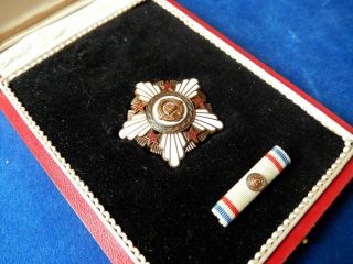 YUGOSLAVIA.  SERBIA.  ORDER OF REPUBLIC 3RD CLASS,  OLD TYPE,  FIVE TORCHES,  BOX. 2