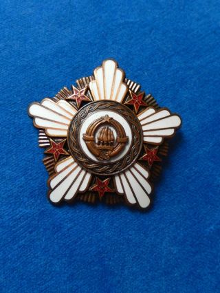 YUGOSLAVIA.  SERBIA.  ORDER OF REPUBLIC 3RD CLASS,  OLD TYPE,  FIVE TORCHES,  BOX. 3