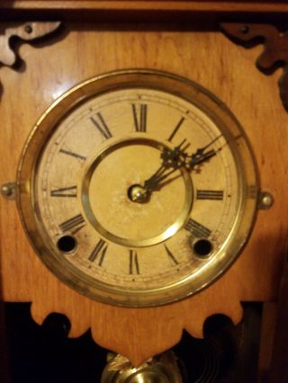 OLD ANTIQUE INGRAHAM CARMEN 8 DAY KEY WIND MANTLE CLOCK VERY GOOD COND. 4