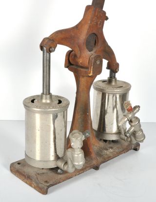 Vintage Cleveland Faucet Rocker Handle Shallow Water Dive Pump w/ Handle 3