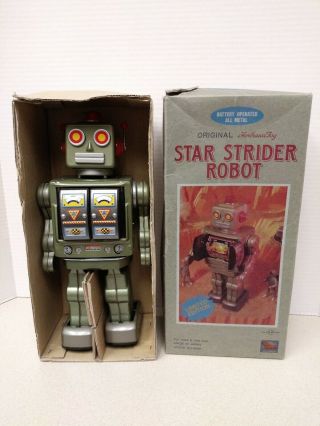Japan Star Strider Robot Horikawa Vintage Silver Tin Toy
