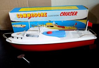 Vintage Tinplate Wind - Up “commodore” Cruiser Boat,  Sutcliffe England 1950’s Nmib