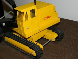 VINTAGE TOY TRUCK 26 