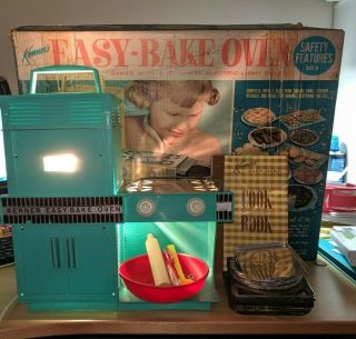 Vintage 1964 Kenner Easy Bake Oven Blue Complete 1 Owner