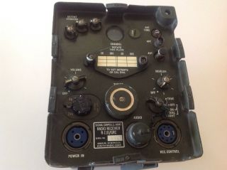 Signal Corps U.  S.  Army Radio Receiver R - 110/grc By Zenith Radio Corporation Boxed