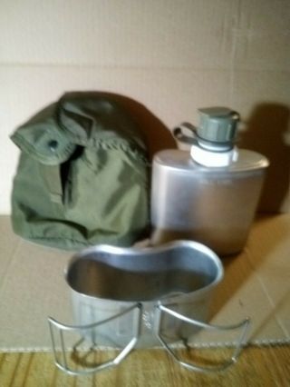 Cru Type Us Army Extreme Cold Weather/arctic Canteen W Cup/cover,  Near