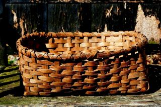 Rare American Antique Split Oak Natural Rectangle Gather Basket