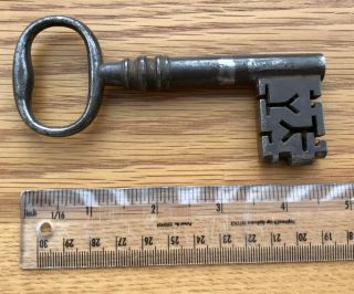 Antique Early 19th Century Safe Strong Box Key Y Ward Cuts 4 3/4 Inches