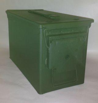 Case Of 12 - Usgi M2a1 Ammo Cans 50 Cal Ammo Can Made In The Usa