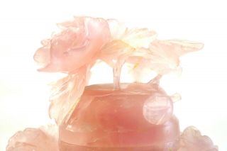 ANTIQUE CHINESE CARVED FLOWERS NATURAL PINK ROSE QUARTZ VASE AND COVER 7