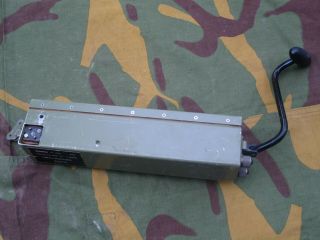 Military HF Radio Transceiver RU - 20 (PRC - 515) Hand Generator 6