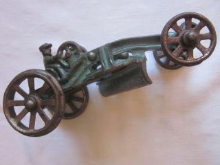 ANTIQUE CAST IRON TOY ROAD GRADER,  GREEN PAINT,  I920 ' s,  MADE BY A.  C.  WILLIAMS 6