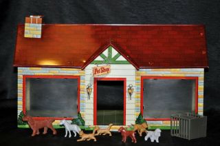 1953 Vintage Marx Tin Litho Pet Shop W/ Dogs Cats & Crate Exc Cond Playset 4210