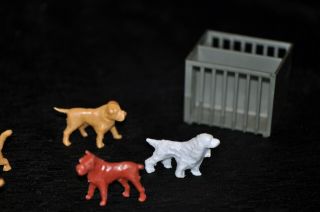 1953 Vintage MARX Tin Litho PET SHOP w/ Dogs Cats & Crate EXC COND Playset 4210 2