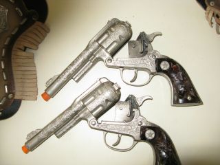 vintage toy cap gun set hubley texan jrs 4
