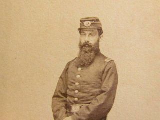 Possible Civil War 8th York Infantry Officer With Sword Cdv Photograph