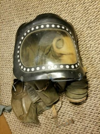Wwii British Infant Carrier Respirator English Baby Gas Mask