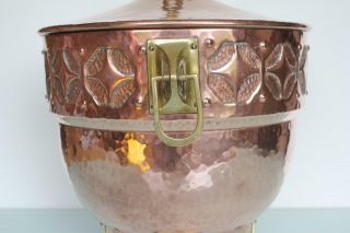 Arts & Crafts Art Nouveau hammered brass copper large bucket bowl. 3