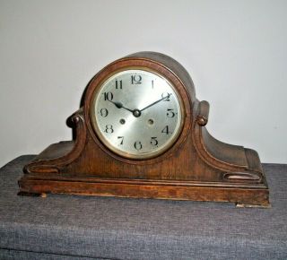 Antique 1930 ' s Oak Mantel Clock with Scrolled Shaped Frontage (Pendulum and Key) 2