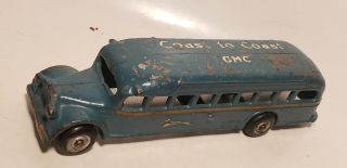 1930s Cast Iron Gmc Greyhound Bus - Arcade Toy Co - 3s 385l - 705in - Coast To Coast