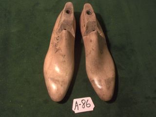 Pair Vintage 1937 Wood Size 9 - 1/ 2 A Carlton Gebl Co Shoe Factory Lasts A - 86