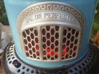 Vintage Valor Perfection 650R Paraffin Kerosene Heater & wick made in USA 10