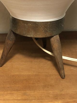 Vintage Beehive Tabletop Lamps Atomic Mid Century Modern Tripod Base 2 10
