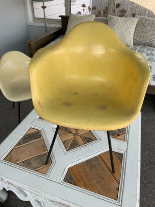 Charles Eames Herman Miller Rare 3rd Gen Fiberglass Arm Chair 1956 Rare