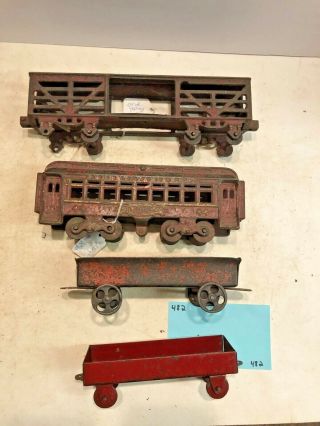 Vintage Toys Wilkins Hubley Ives Kenton Parts,  4 Train Cars,  Cast Iron 2