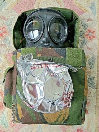 2003 British Army S10 Gas Mask Size 2,  2 Filters (1 Foil Wrapped) & Haversack