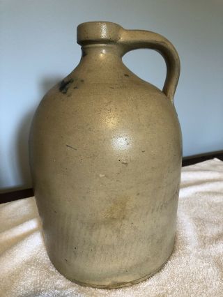 Primitive American 1 1/2 Gallon Stoneware Jug With Blue Decor