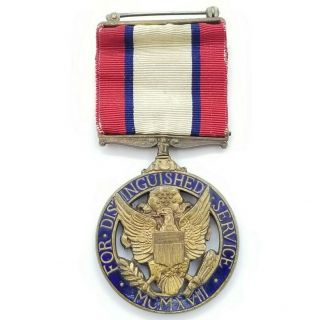 Wwi U.  S.  Army Distinguished Service Medal Engraved For Exhibition Only