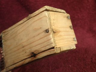 ANTIQUE HANDMADE WOODEN BERRY PICKER SCANDINAVIA PRIMITIVE FOLK ART FINLAND 5