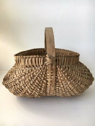 Old Vintage Primitive Woven Splint Oak Egg Gathering Buttocks Basket 16 " Long