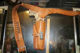 Vintage Mattel Fanner 50 Cap Gun With Holster W/ Paladin Knight Pin Jsh