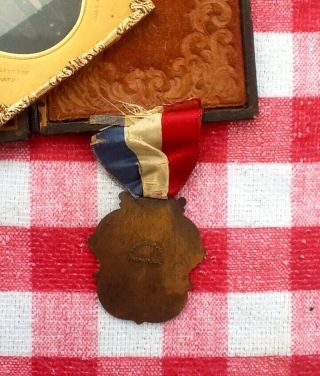 1863 Iowa Officer - 1/6th Plate Tintype/Full Case - w/G.  A.  R.  War Service Medal. 8