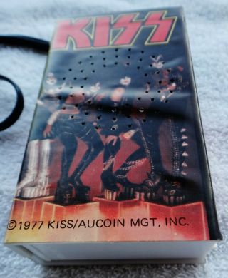 KISS 1977 TRANSISTER RADIO in shape with box AUCOIN 5