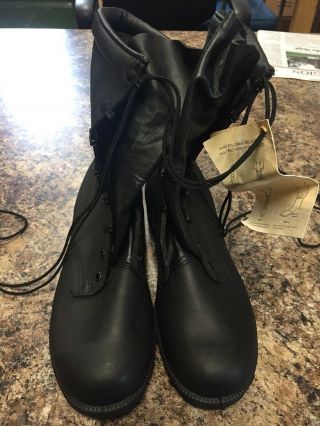 Vintage Black Quick Lace Military Issue Combat Boots Mens 9.  5w Never Worn