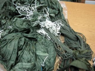 NOS MC1 - 1B Military Parachute 32 Ft Steerable Un - issued Lines In Tact USA Made 6