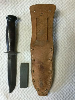 Vintage WW2 Camillus N.  Y.  U.  S.  N.  Mark 1 Knife and Sheath 3