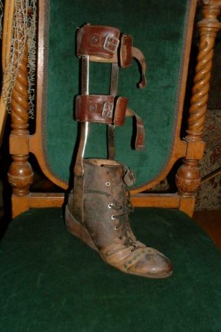 Leg Brace Leather And Metal Polio Paralysis Vintage Right Leg Irons W/shoe