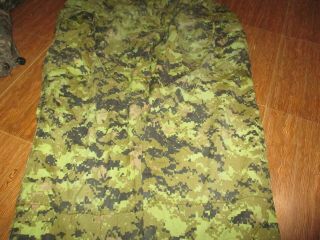 CANADIAN CADPAT ISSUE COMBAT PANTS 36,  Very Good 9